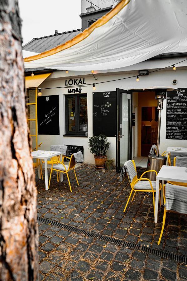 Street Food Possonium Apartments ブラチスラヴァ エクステリア 写真